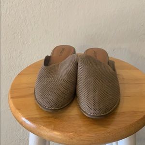 Indigo rd flats! Never worn!